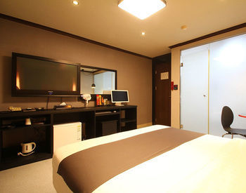 Two Hotel 3*